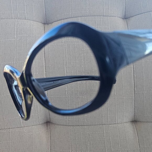 Isaac Mizrahi Ladies Sunglasses Frame Black IM201 BLKSMK  Eyeglasses 56[]17 130 - Picture 3 of 15